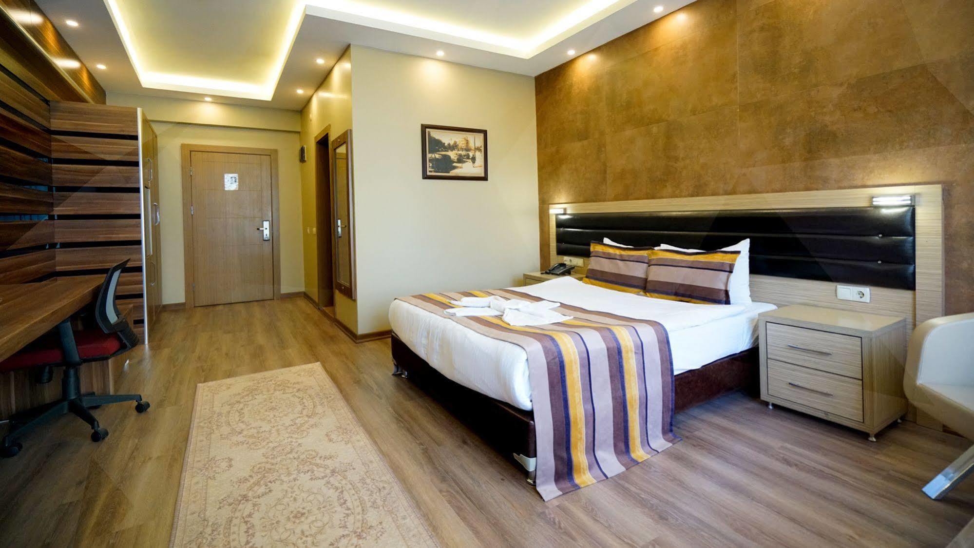 Es Albatros Hotel Eskişehir Exterior foto